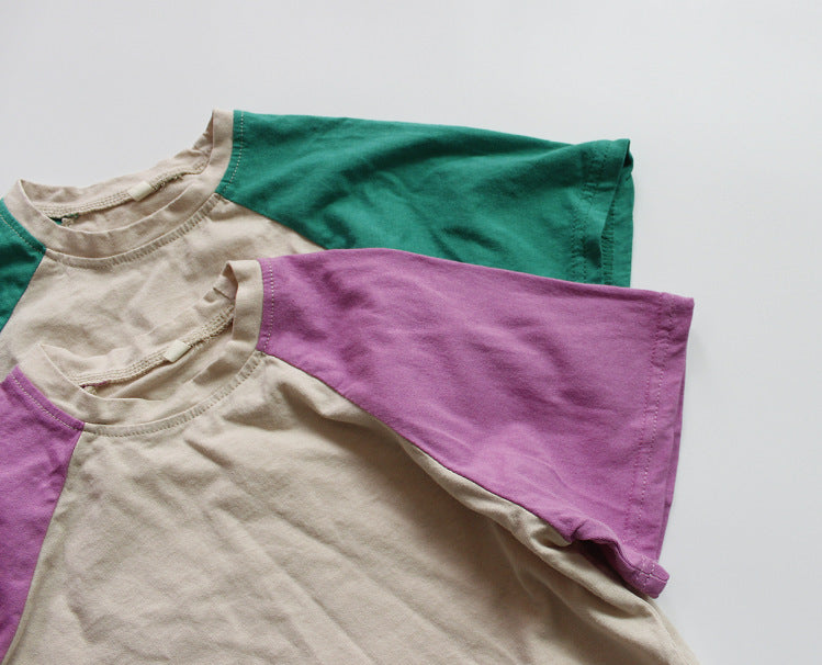 Camiseta infantil bicolor de manga corta raglán
