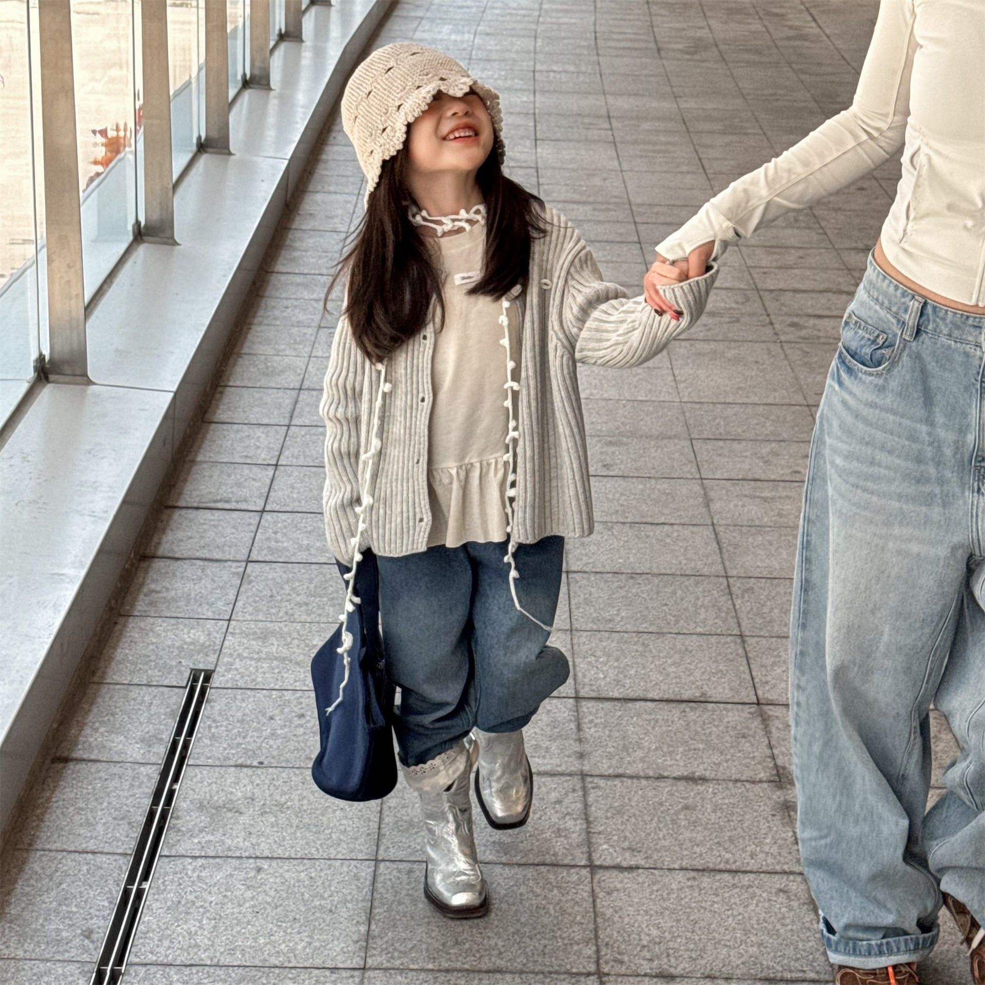 -裾レース付きデニムパンツ ジーンズ【mh0010805】 - mamahalo shop - デニムパンツ -  べビー服 - 子供服 - 男の子 - 女の子