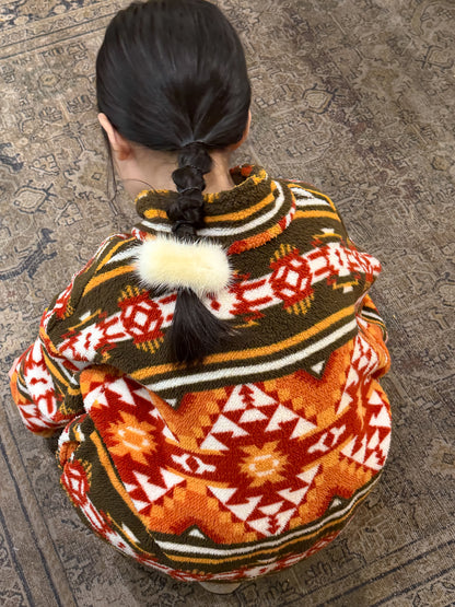 Two-piece flannel set featuring a tribal and geometric print, full zip-up, stand-up collar, and fleece. [mh0011860]