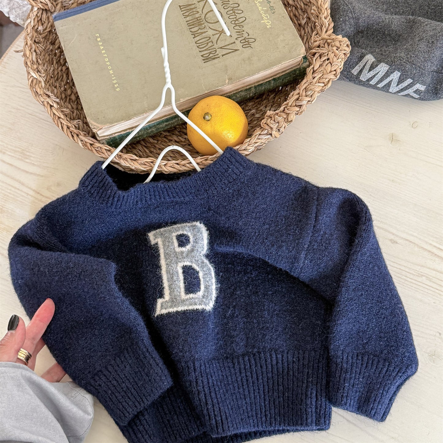 -ビッグワッペンニットセータープルオーバー【mh0010813】 - mamahalo shop -  -  べビー服 - 子供服 - 男の子 - 女の子