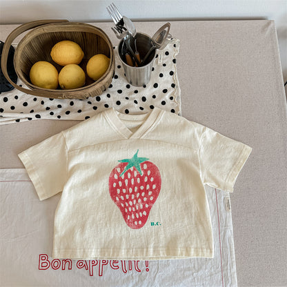 キッズ用クリーム色いちごプリントVネック風ルーズ半袖Tシャツ