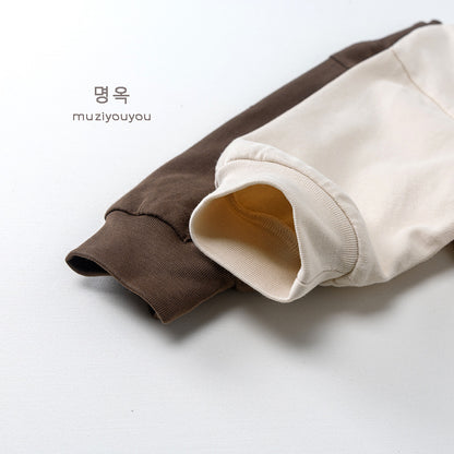 -幾何学プリント長袖Tシャツ【mh0010861】 - mamahalo shop - 長袖Tシャツ -  べビー服 - 子供服 - 男の子 - 女の子