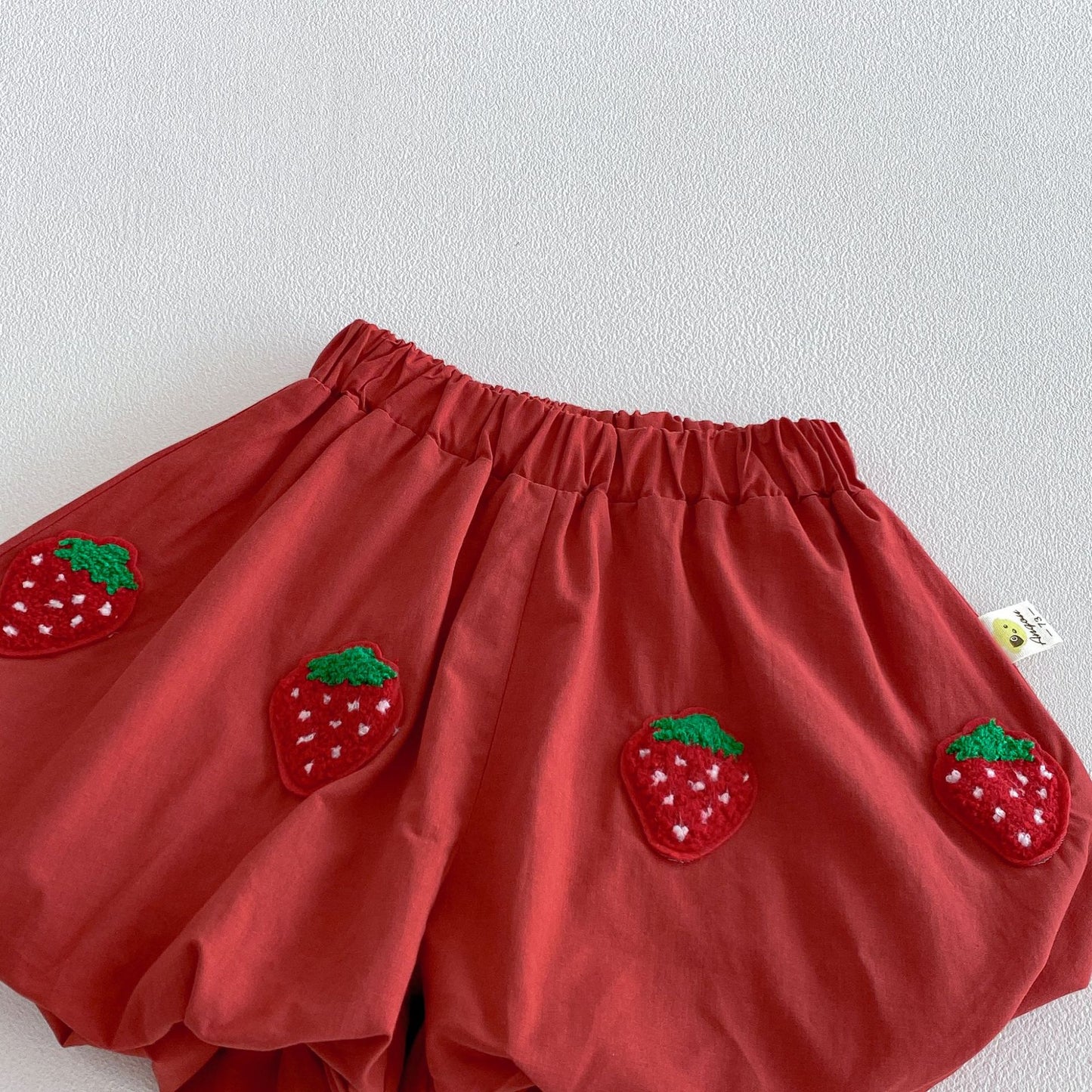 Strawberry Motif Vest Bud Pants Set ストロベリー ノースリーブセット【mh0013418】