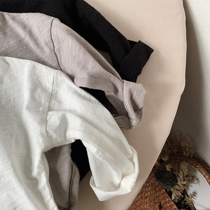 キッズ ルーズ長袖Tシャツ、ホワイトとグレーとブラックの袖・裾アップ