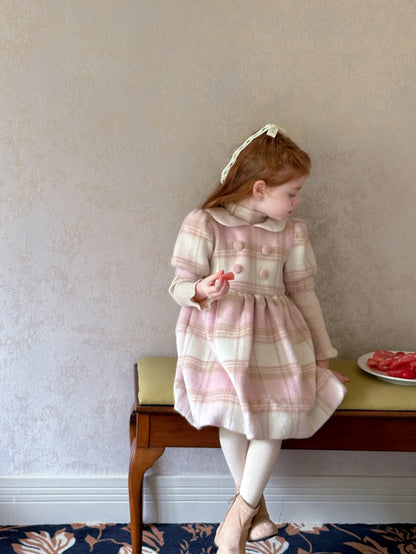 Long-sleeved mock neck cut-and-sew sweater with a ruffled high neck and bottle neck. Basic sweater [mh0011897]