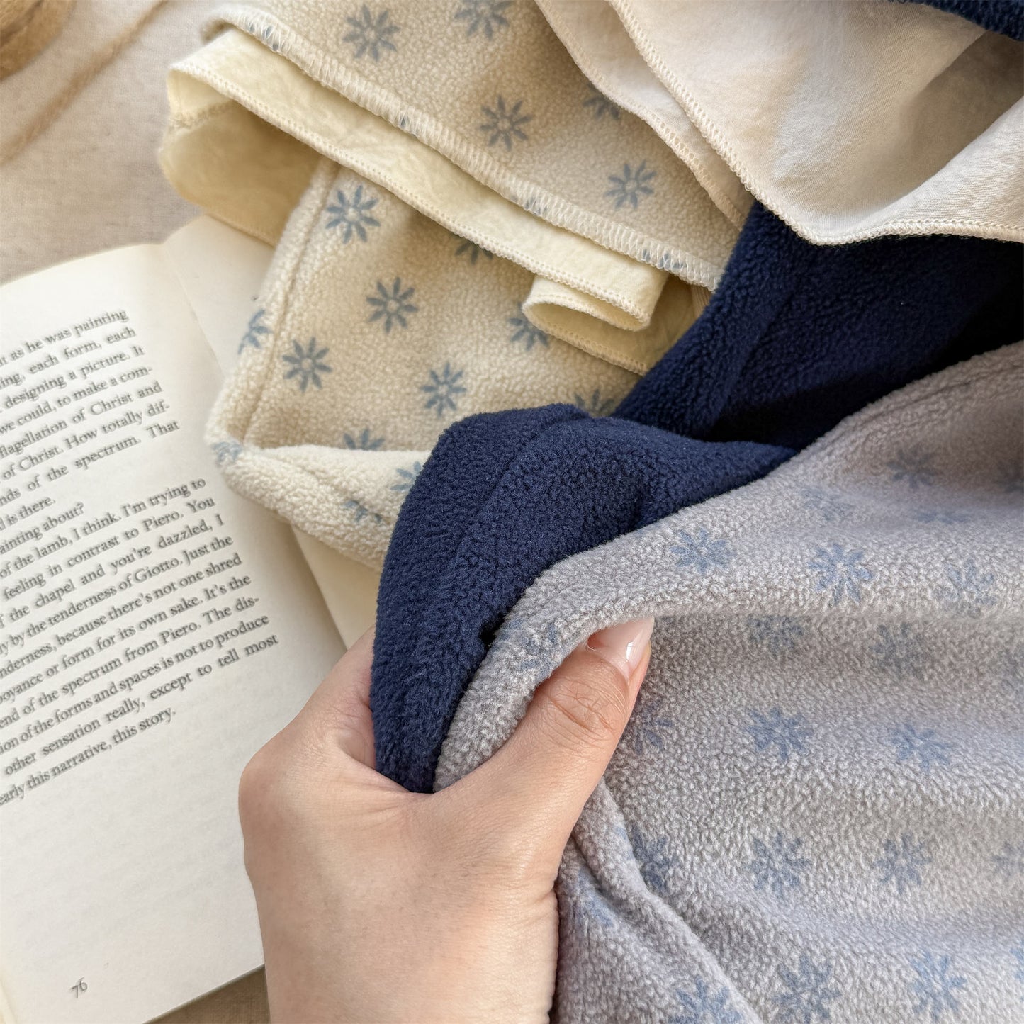 -ビッグフリルスカート付きボアパンツ フリースパンツ【mh0010817】 - mamahalo shop - ロングパンツ・スウェットパンツ -  べビー服 - 子供服 - 男の子 - 女の子