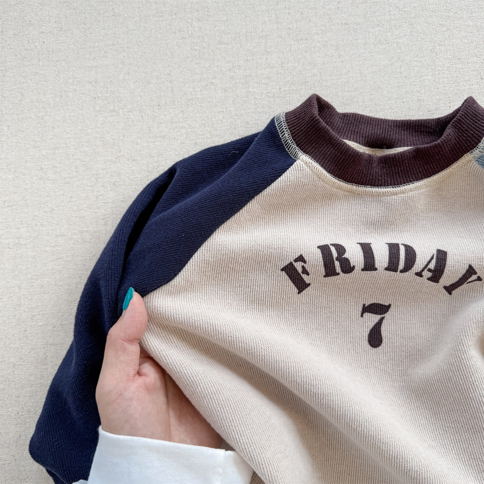 -ロゴプリント長袖スウェット ラグランTシャツ【mh0010812】 - mamahalo shop - 長袖Tシャツ -  べビー服 - 子供服 - 男の子 - 女の子