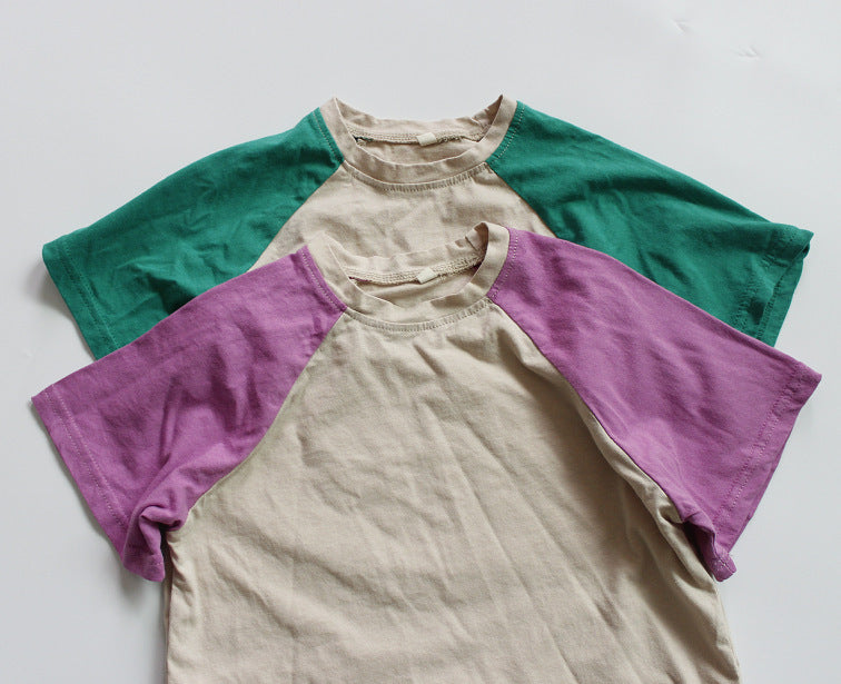 Camiseta infantil bicolor de manga corta raglán