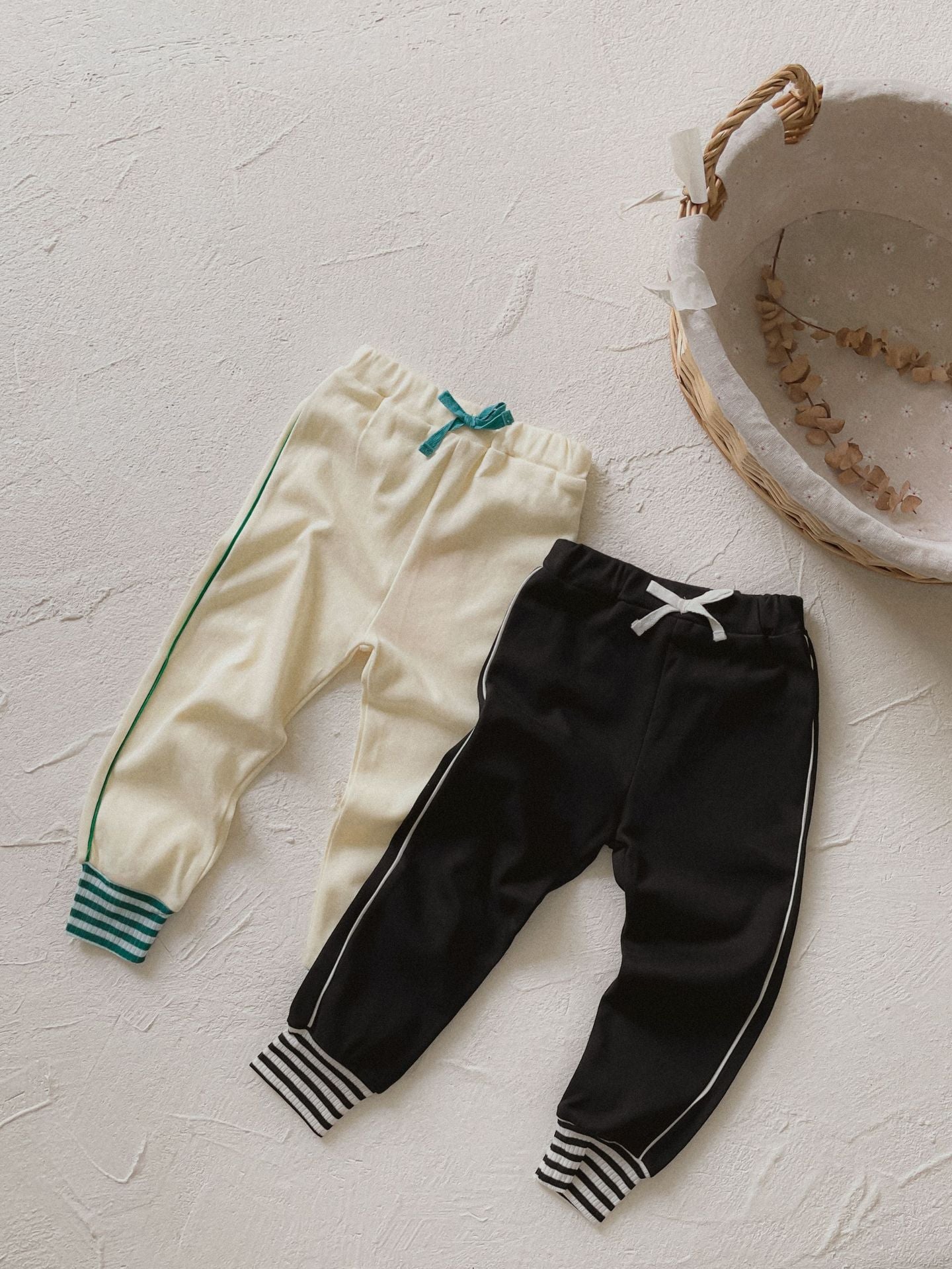 Stripe Trimmed Sweatpants サイドライン ジョガーパンツ【mh0012632】