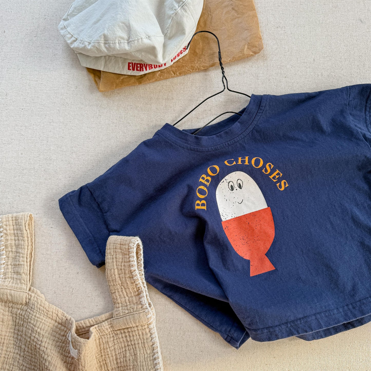 Boiled Egg Bear Graphic T-Shirt コットン クルーネック Tシャツ【mh0012652】