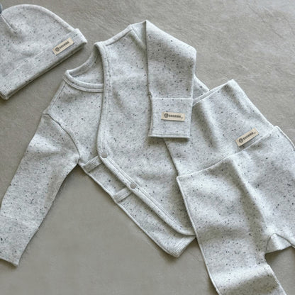 ベビー服3点セット ライトグレー系 スペックル カシュクール風長袖トップとパンツ