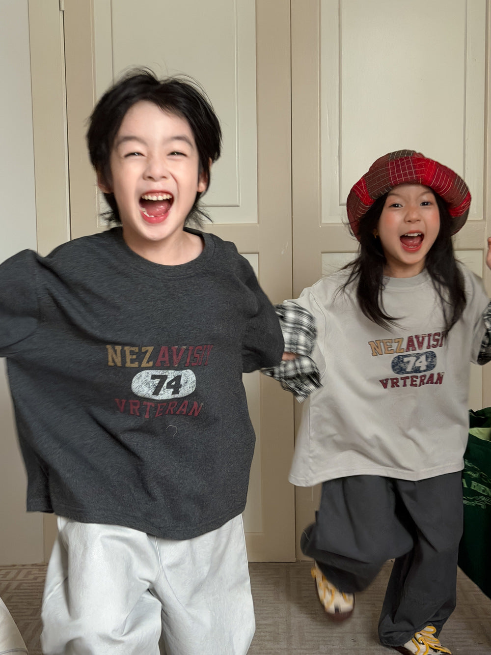 キッズ ジュニア チェック柄 重ね着風 レイヤード 英字プリント ルーズ 長袖Tシャツ【mh0014384】