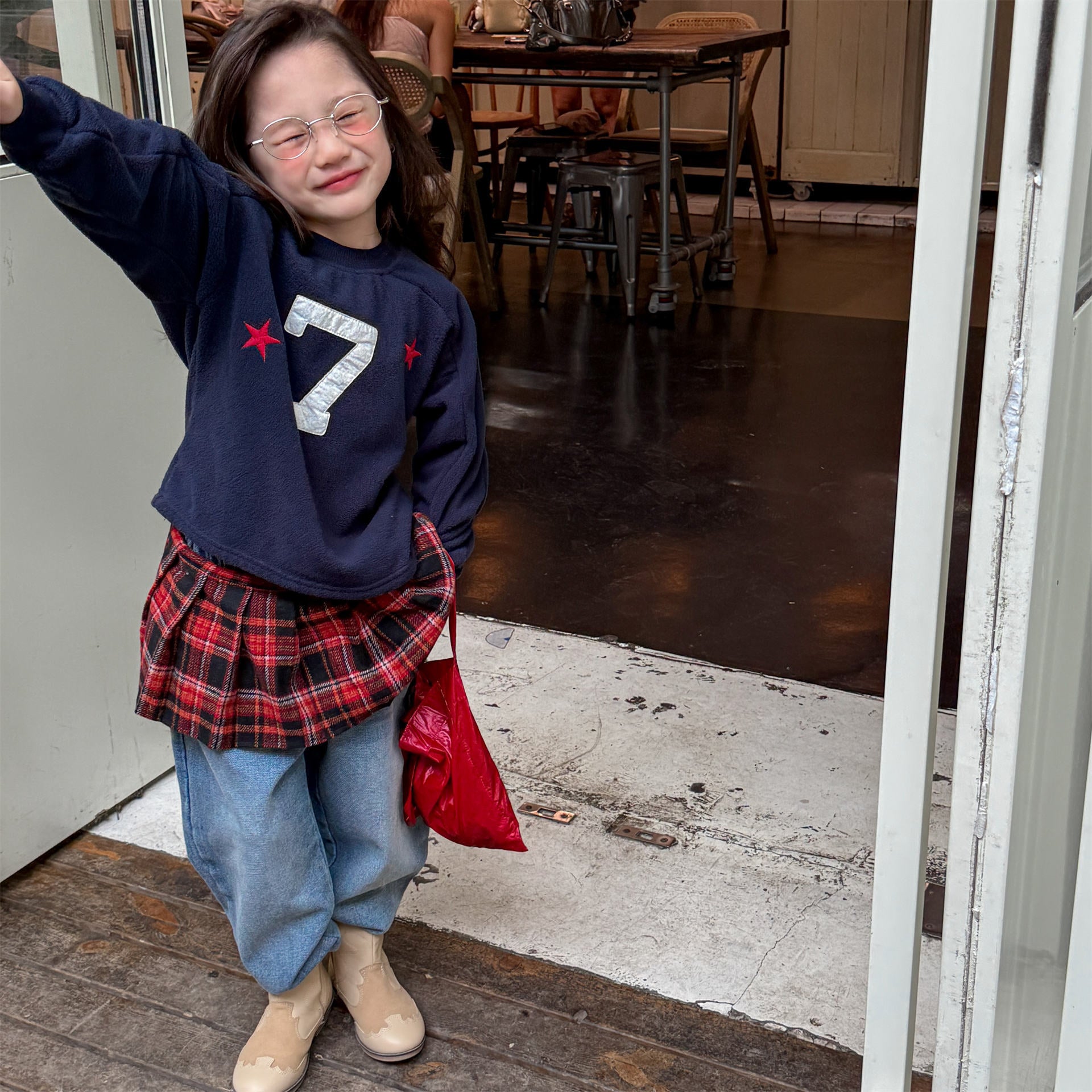 -ナンバーワッペン星柄フリーストレーナー【mh0010909】 - mamahalo shop - トレーナー・フーディ -  べビー服 - 子供服 - 男の子 - 女の子