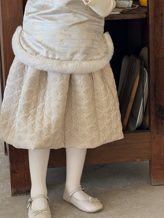 Quilted skirt with quilted bead embroidery [mh0011883]