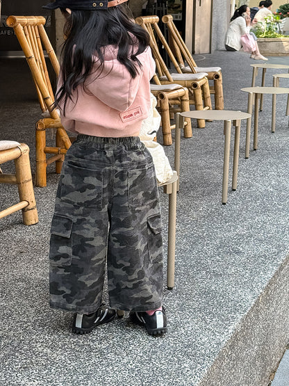 -クロップド丈パーカー 刺繍ロゴ入りフーディー ショートスウェット【mh0011053】 - mamahalo shop - カーディガン・パーカー -  べビー服 - 子供服 - 男の子 - 女の子