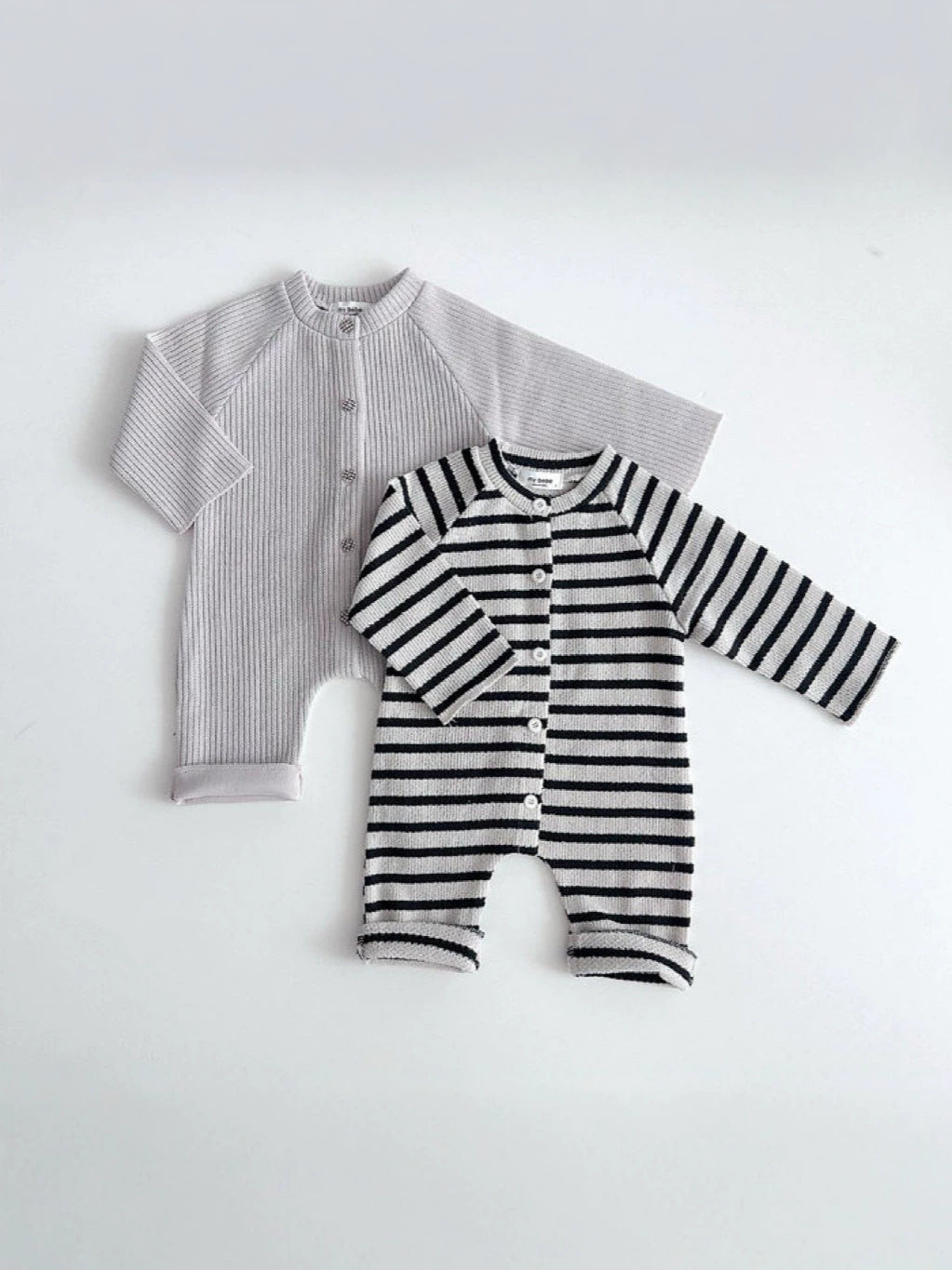 Body de bebé de punto canalé a rayas con botones frontales y manga larga【mh0014649】