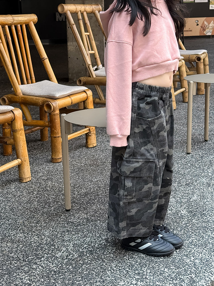 -クロップド丈パーカー 刺繍ロゴ入りフーディー ショートスウェット【mh0011053】 - mamahalo shop - カーディガン・パーカー -  べビー服 - 子供服 - 男の子 - 女の子