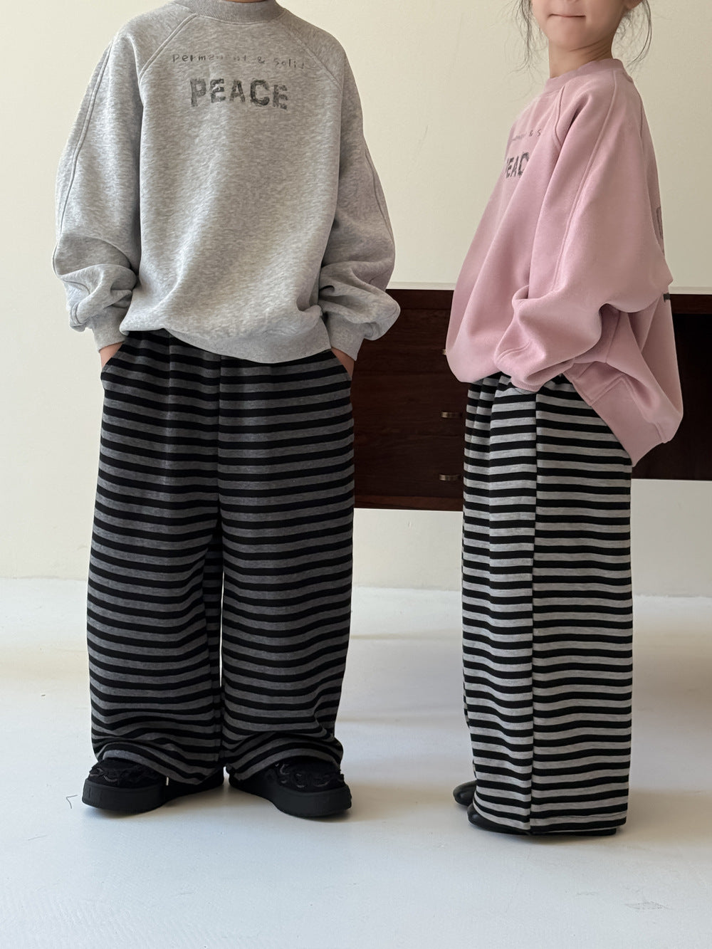 -ボーダーワイドパンツ ゆったりストレートスウェットパンツ【mh0010774】 - mamahalo shop - ロングパンツ・スウェットパンツ -  べビー服 - 子供服 - 男の子 - 女の子