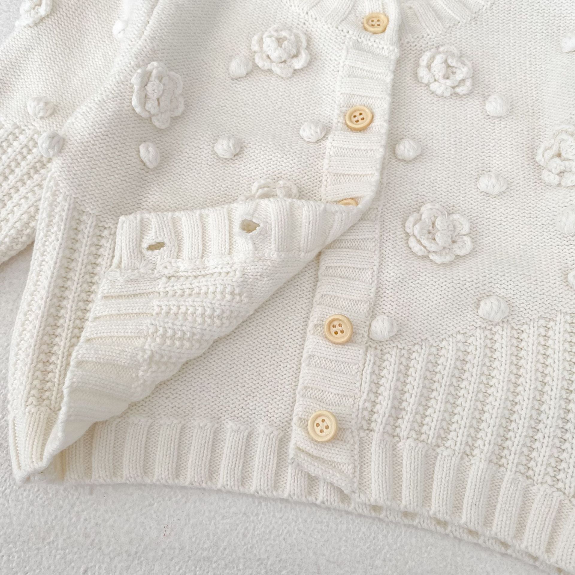 -かぎ編みフラワーニットカーディガン【mh0010846】 - mamahalo shop - カーディガン・パーカー -  べビー服 - 子供服 - 男の子 - 女の子