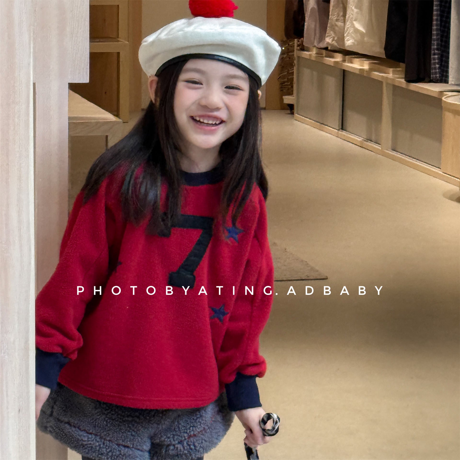 -ナンバーワッペン星柄フリーストレーナー【mh0010909】 - mamahalo shop - トレーナー・フーディ -  べビー服 - 子供服 - 男の子 - 女の子