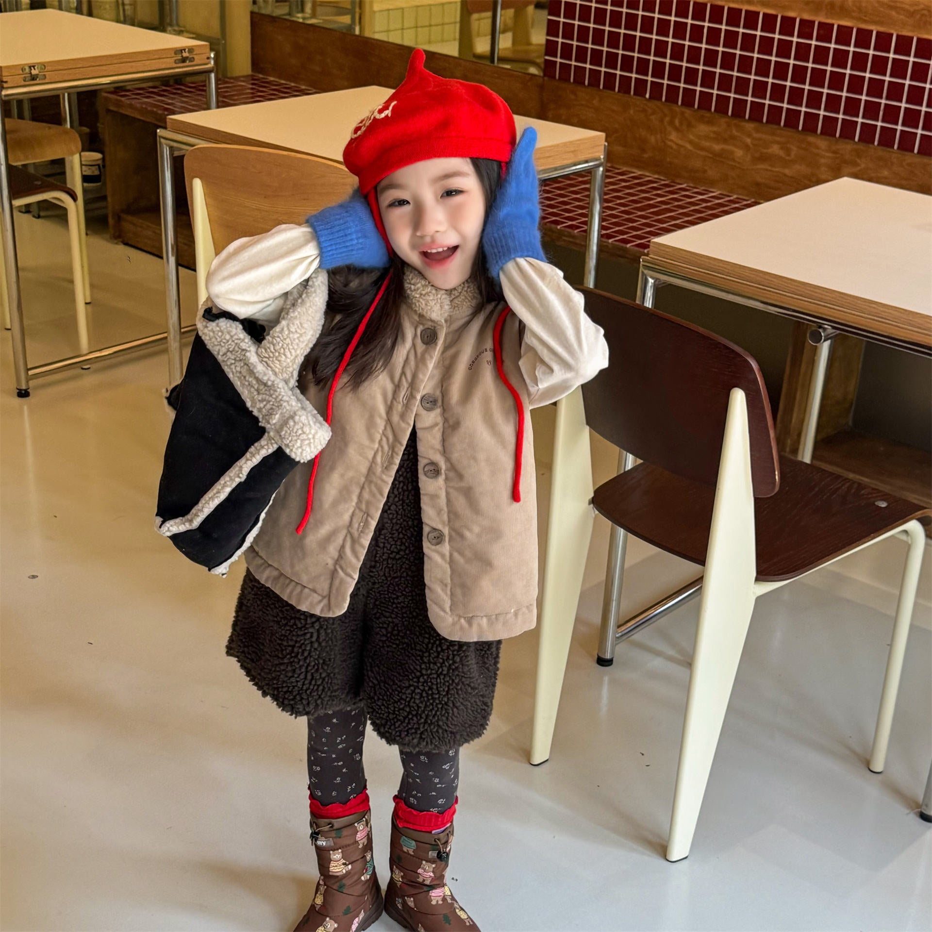 -ボア襟コーデュロイキルティングベスト刺繍入りアウター【mh0010915】 - mamahalo shop - ベスト -  べビー服 - 子供服 - 男の子 - 女の子