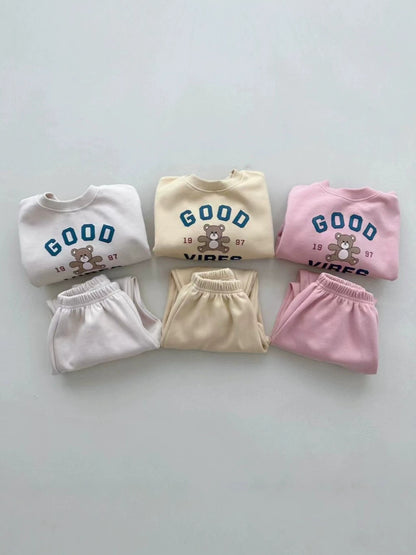 Conjunto de sudadera con logo y estampado de osito y pantalón largo para bebé y niños 【mh0014632】