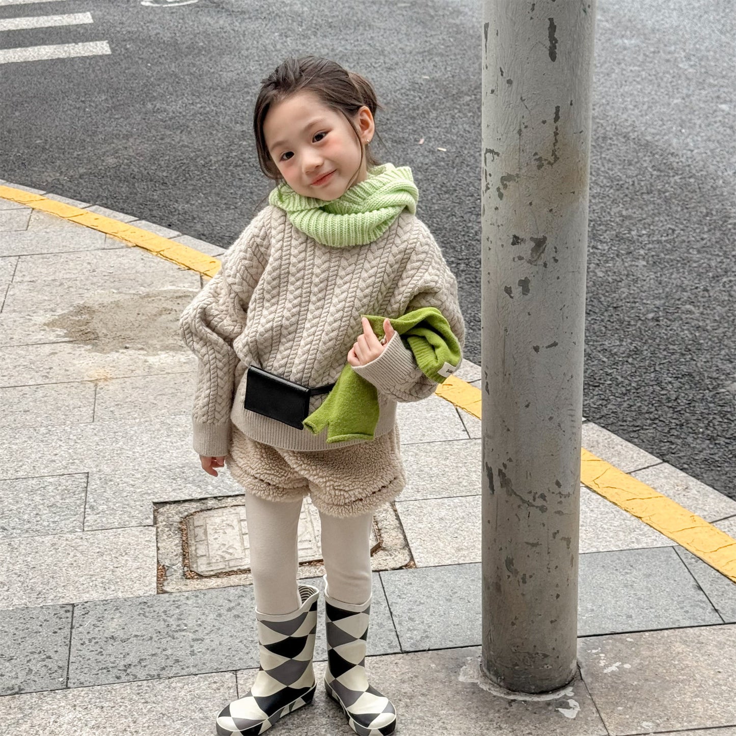 ケーブル編みクルーネックセーター【mh0010906】