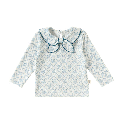 ベビー用 花柄リボン丸襟 長袖Tシャツ、薄い青の総柄プリント