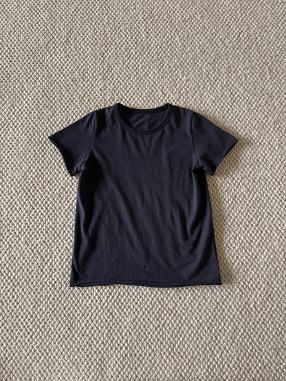 クルーネック半袖Tシャツ（ネイビー）の商品写真