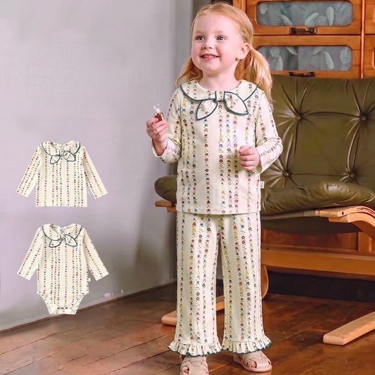 Bebé: Mameluco de manga larga con lazo y estampado floral, camiseta y pantalones capri [mh0013947]