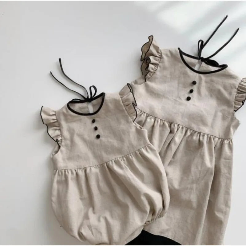 -キッズワンピース フリルスリーブ 半袖 ドレスワンピース バックリボン お出かけ【mh0005141】 - mamahalo shop - 半袖ワンピース -  べビー服 - 子供服 - 男の子 - 女の子