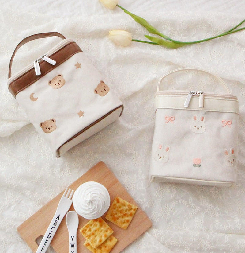 -保温保冷バッグ ピクニックバッグ お弁当袋 鞄 バニティ ポーチ ままバッグ うさぎ くま ベア 刺繍 2柄 - mamahalo shop - ランチボックス・ランチバッグ -  べビー服 - 子供服 - 男の子 - 女の子