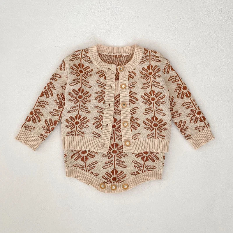 -ベビーカーディガン/ロンパース ボタニカル北欧風フラワー柄ニットジャケット/サスペンダーボディスーツ【mh0007037】 - mamahalo shop - ロンパースセットアップ -  べビー服 - 子供服 - 男の子 - 女の子