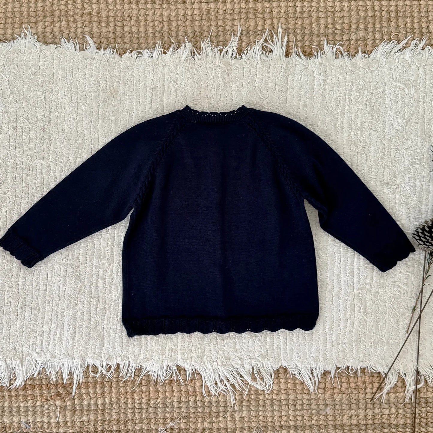 -キッズカーディガン フラワー花柄刺繍ワンポイントニットジャケット 2カラー - mamahalo shop - カーディガン・パーカー -  べビー服 - 子供服 - 男の子 - 女の子