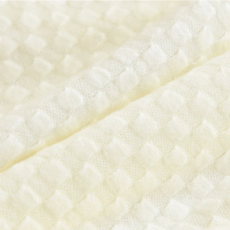 -ベビーブランケット おくるみ スワドル くまベア刺繍 レターロゴ - mamahalo shop - ベビーブランケット・タオル -  べビー服 - 子供服 - 男の子 - 女の子