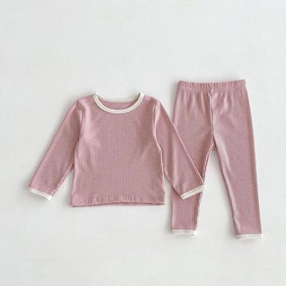 -キッズパジャマセット シンプルベーシック長袖Tシャツ+パンツ ルームウェア 3カラー【mh0006825】 - mamahalo shop - 長袖パジャマ -  べビー服 - 子供服 - 男の子 - 女の子