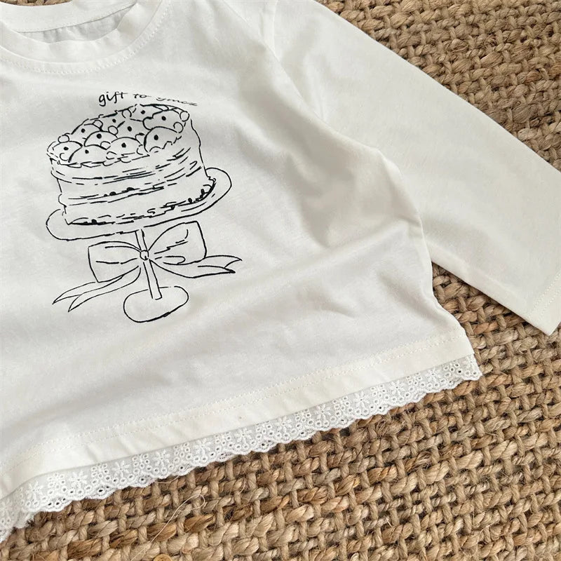 -キッズトップス ケーキスタンドプリント裾レース長袖Tシャツ ホワイト - mamahalo shop - 長袖Tシャツ -  べビー服 - 子供服 - 男の子 - 女の子