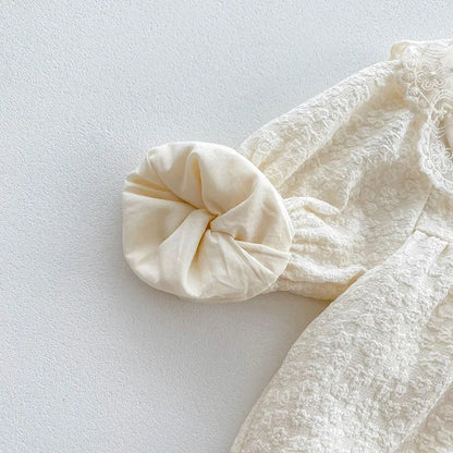 -ベビーロンパース 長袖ボディスーツ レースフリル襟 バブルスリーブ ベージュ - mamahalo shop - 長袖ロンパース -  べビー服 - 子供服 - 男の子 - 女の子