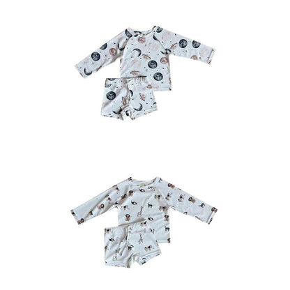 -ベビー キッズ 水着 ラッシュガード セパレート 長袖 トップス ショートパンツ 帽子 ボーイズ アニマル スペース 宇宙 スイムウェア【mh0002464】 - mamahalo shop - ベビー用水着 -  べビー服 - 子供服 - 男の子 - 女の子