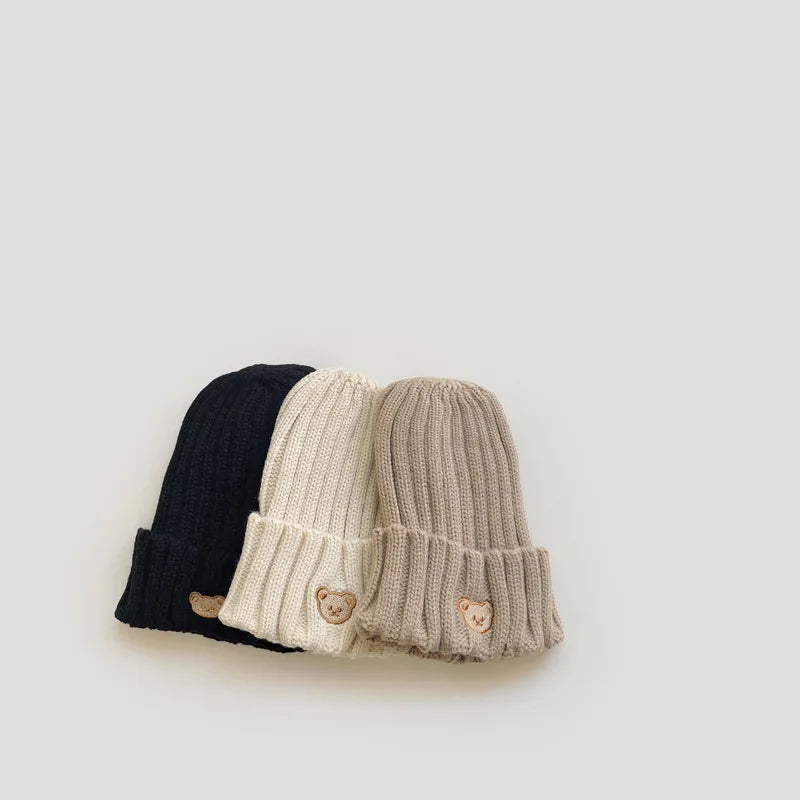 -ベビー キッズ くま ベア 刺繍 ニットキャップ ニット帽 帽子【mh0000126】 - mamahalo shop - ベビー用帽子 -  べビー服 - 子供服 - 男の子 - 女の子