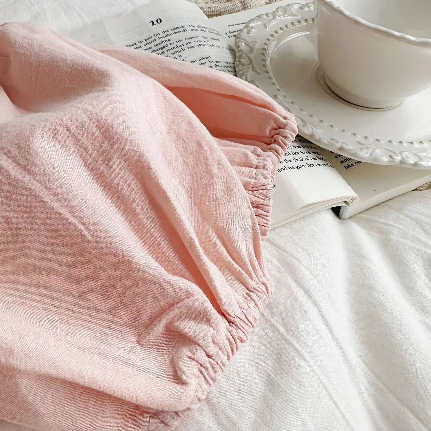 -ベビーロンパース フリルサークル襟 長袖ボディスーツ フラワー花柄刺繍 ピンク【mh0004626】 - mamahalo shop - 長袖ロンパース -  べビー服 - 子供服 - 男の子 - 女の子