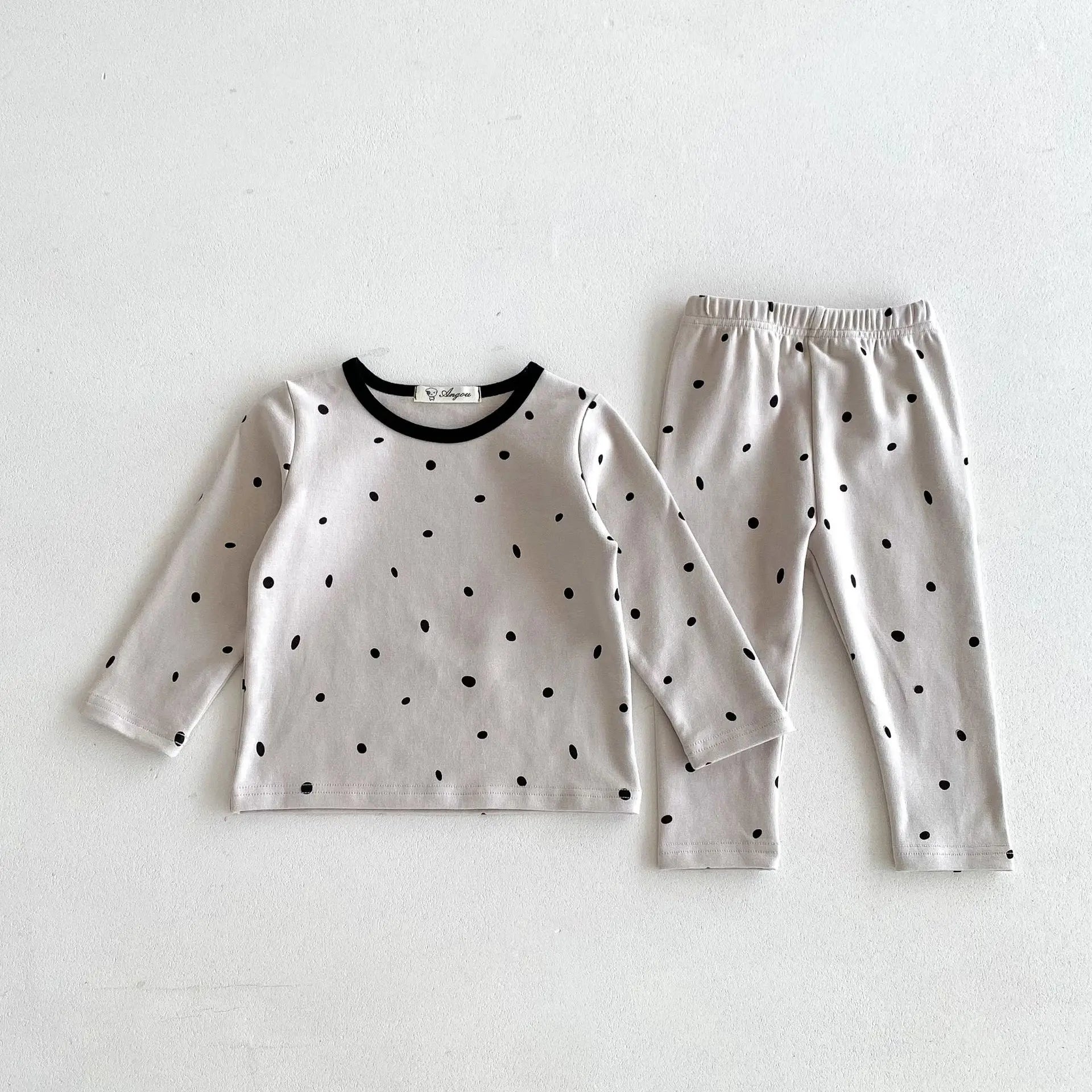 -キッズセットアップ 2点セット 長袖パジャマセット 長袖Tシャツ+ロングパンツ 水玉ドットプリント 3カラー【mh0006487】 - mamahalo shop - 長袖パジャマ -  べビー服 - 子供服 - 男の子 - 女の子