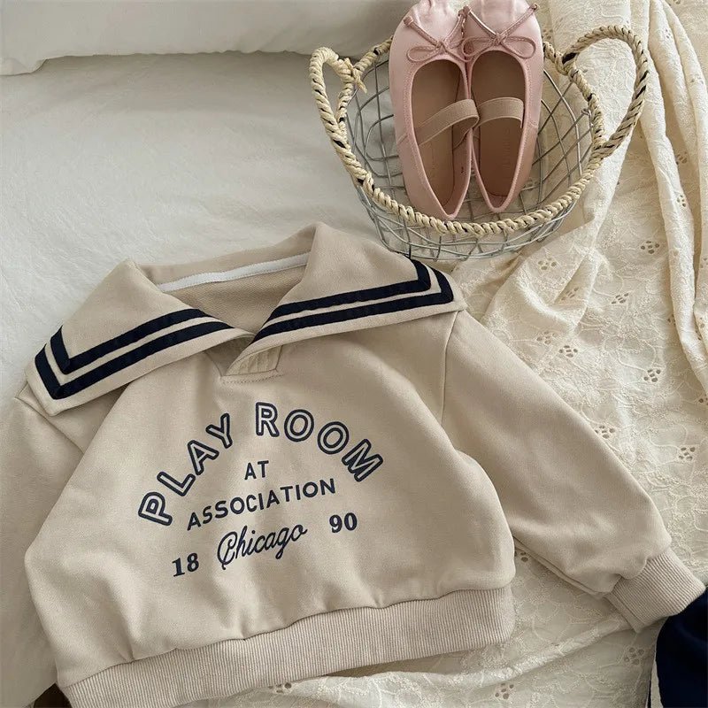 -キッズトップス セーラーカラー 長袖スウェットシャツ レターロゴプリント ベージュ/ネイビー/2カラー - mamahalo shop - 長袖Tシャツ -  べビー服 - 子供服 - 男の子 - 女の子