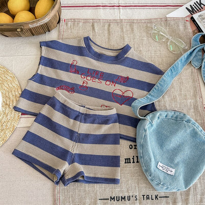 -キッズ ボーダー セットアップ レターロゴ 刺繍 ノースリーブ ルーズ Tシャツ ショートパンツ グリーン ブルー ボーイズ - mamahalo shop - 半袖セットアップ -  べビー服 - 子供服 - 男の子 - 女の子