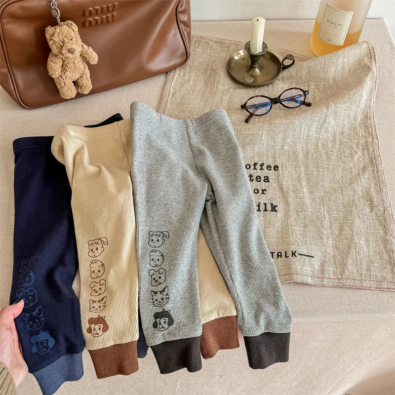 -キッズパンツ ロゴプリント柄 レギンスパンツ 3カラー - mamahalo shop - レギンスパンツ -  べビー服 - 子供服 - 男の子 - 女の子