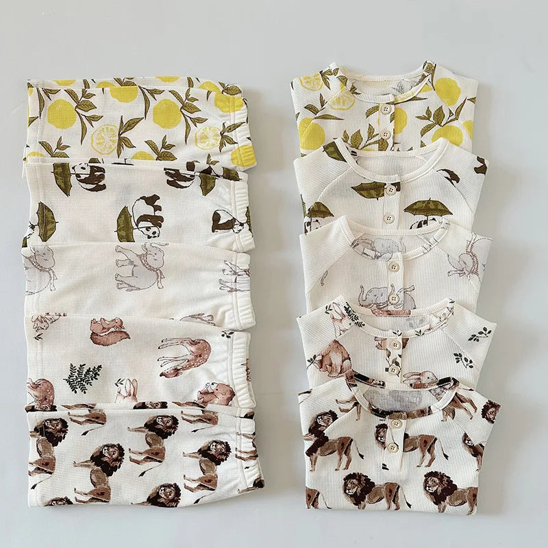 -キッズセットアップ 2点セット ヘンリーネック 半袖Tシャツ+ショートパンツ ルームウェア アニマルプリント【mh0006510】 - mamahalo shop - 半袖セットアップ -  べビー服 - 子供服 - 男の子 - 女の子