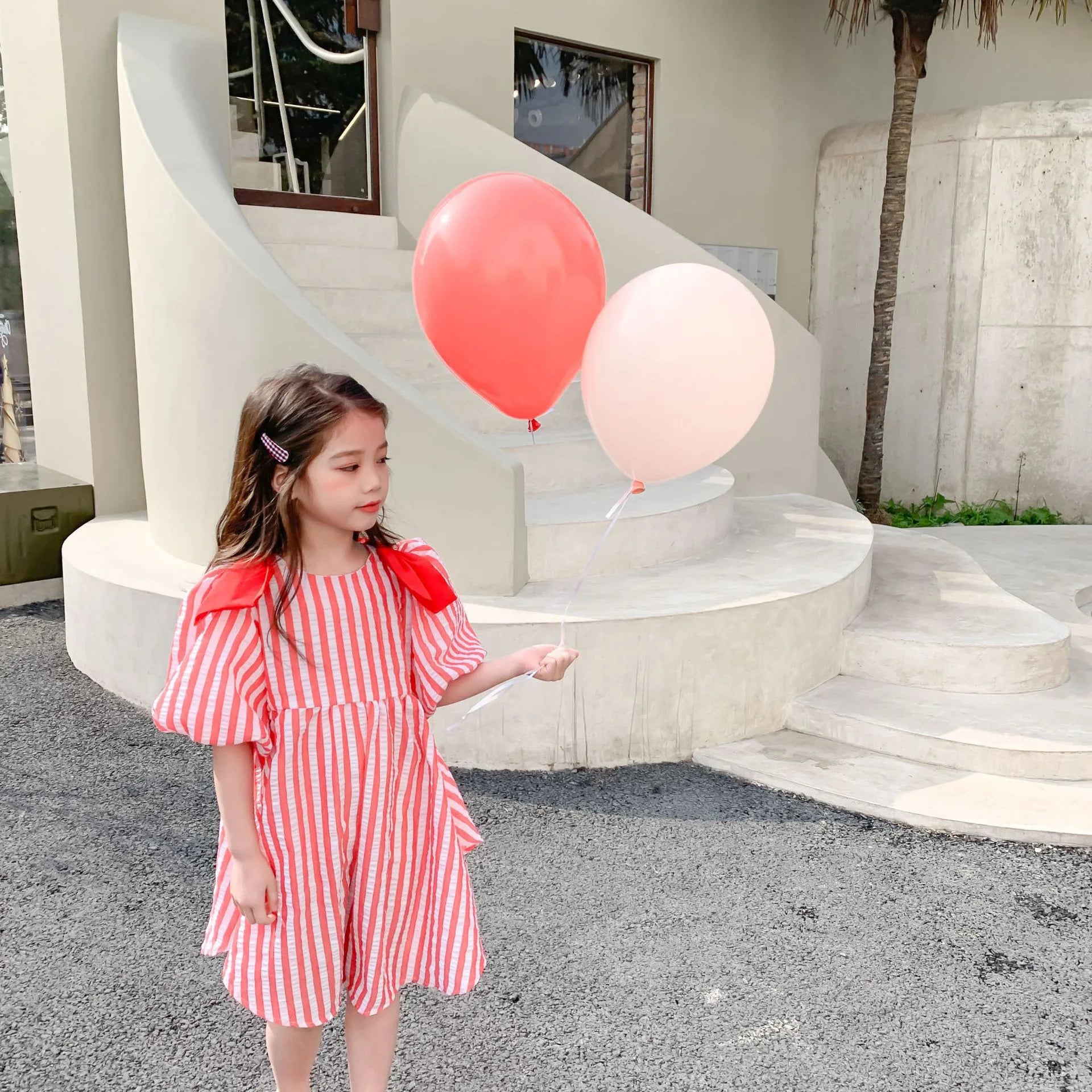 -キッズワンピース 半袖ボリュームパフスリーブ ショルダーリボン ストライプワンピース レッド【mh0005961】 - mamahalo shop - 半袖ワンピース -  べビー服 - 子供服 - 男の子 - 女の子