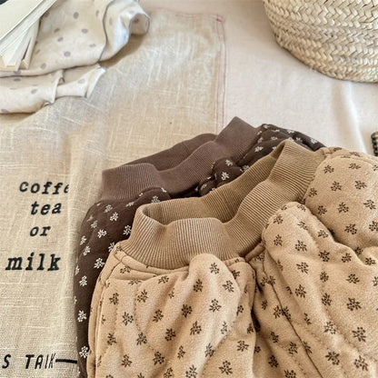 -キッズパンツ キルティング裏フリース フラワー 花柄プリントパンツ 暖パン 2カラー ガールズ 女の子 子供服 - mamahalo shop - ロングパンツ・スウェットパンツ -  べビー服 - 子供服 - 男の子 - 女の子