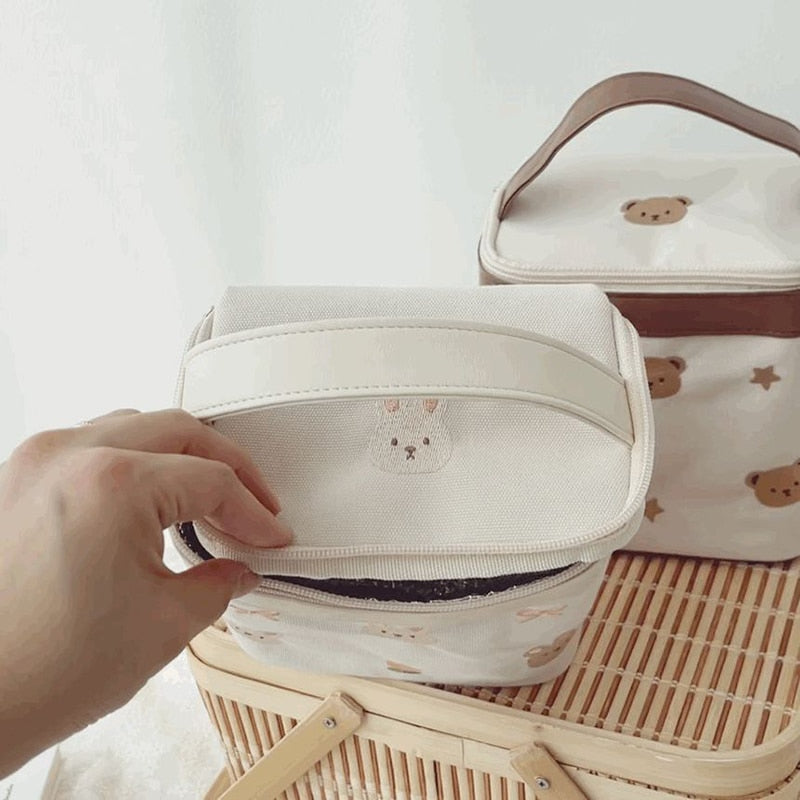 -保温保冷バッグ ピクニックバッグ お弁当袋 鞄 バニティ ポーチ ままバッグ うさぎ くま ベア 刺繍 2柄 - mamahalo shop - ランチボックス・ランチバッグ -  べビー服 - 子供服 - 男の子 - 女の子