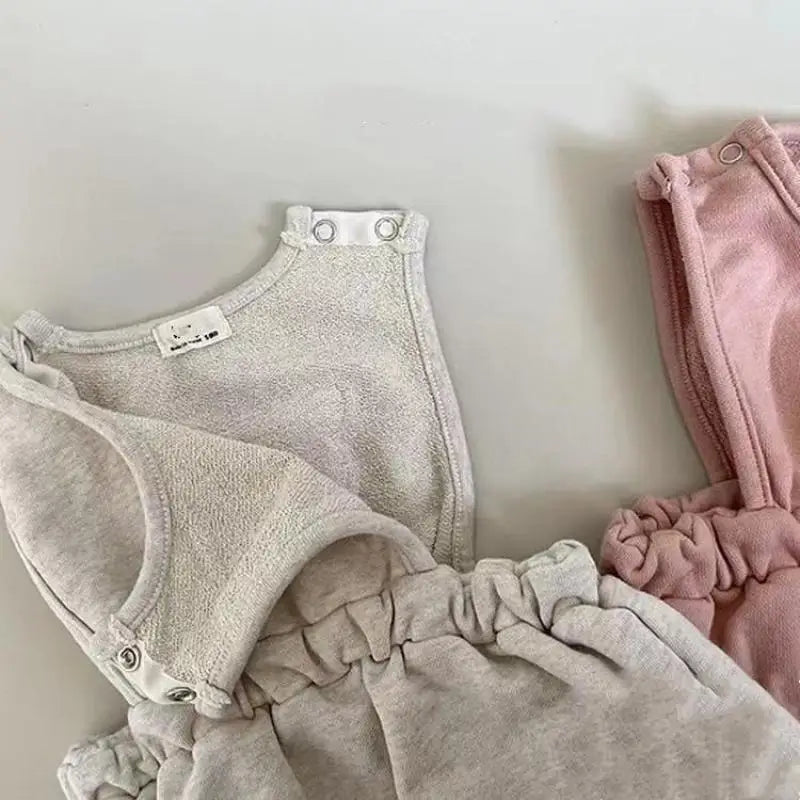 -ベビーロンパース ノースリーブボディスーツ ベアくまワッペン 2カラー【mh0006384】 - mamahalo shop - ノースリーブロンパース -  べビー服 - 子供服 - 男の子 - 女の子